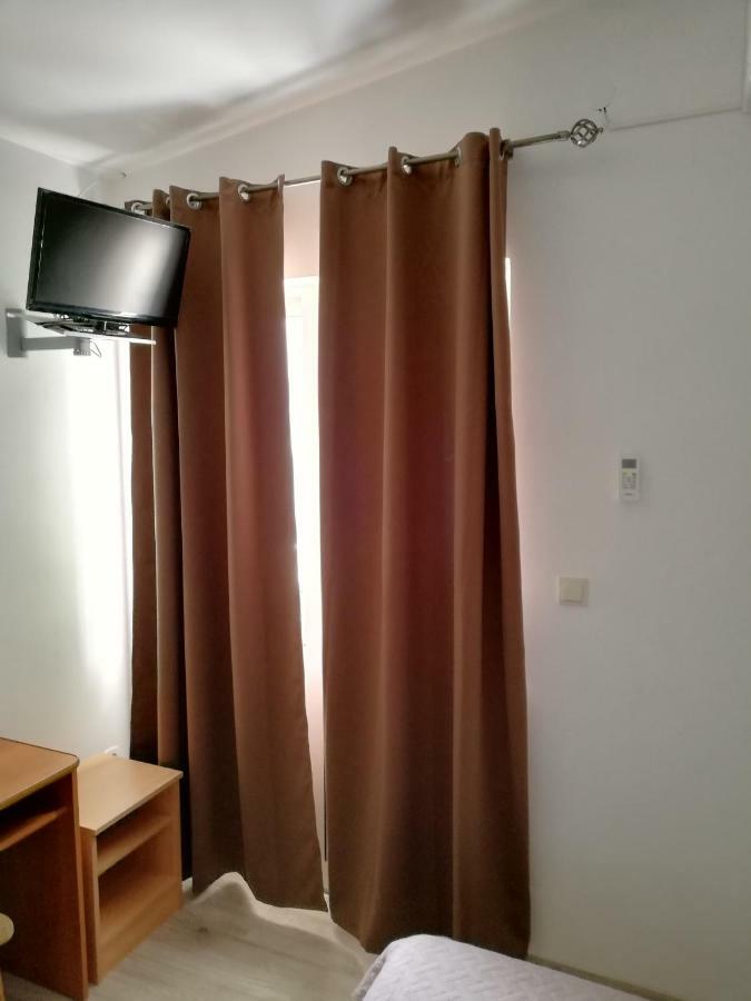 Apartmani Roko ดริเวนิก ภายนอก รูปภาพ